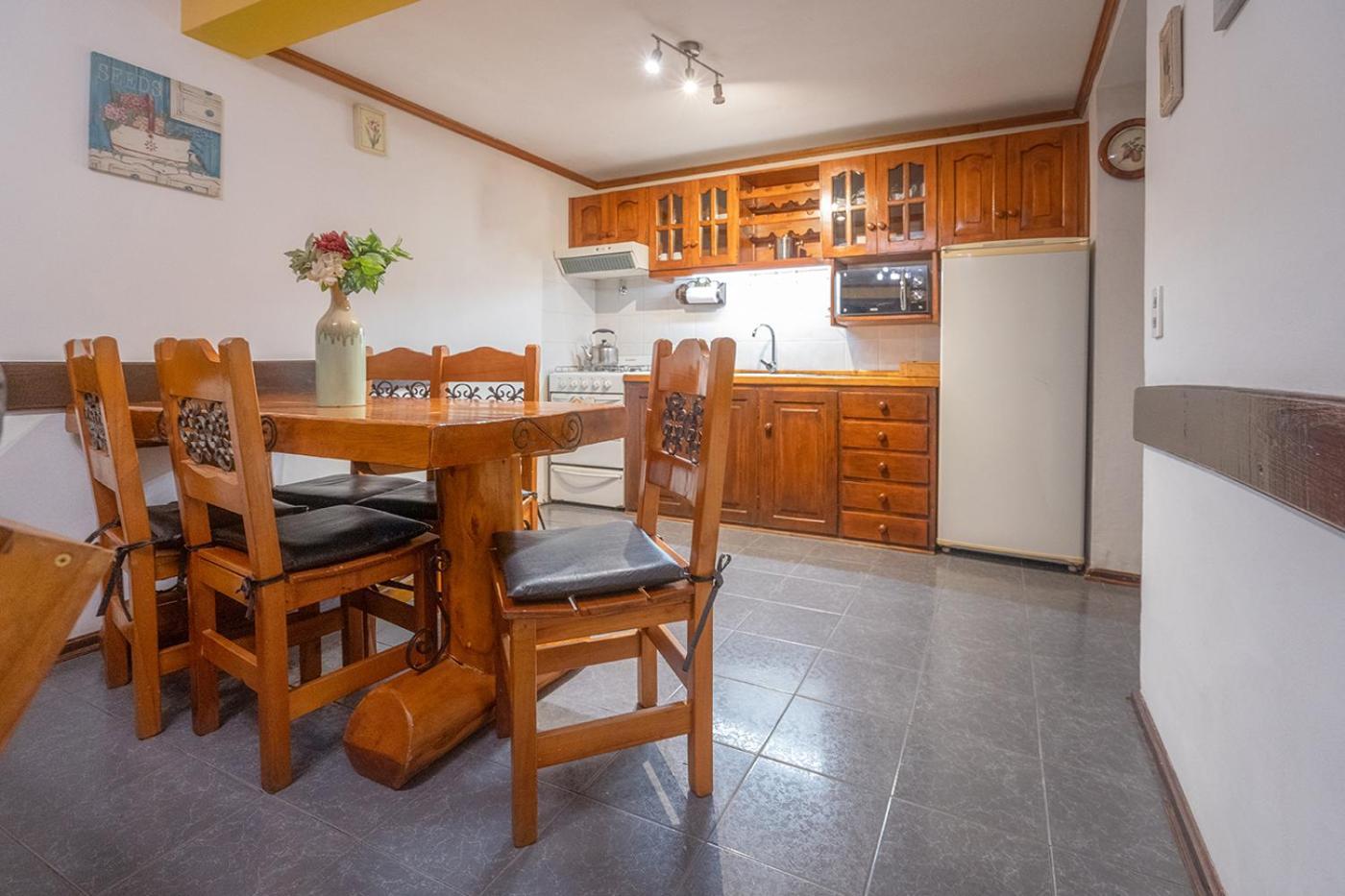 Apart Estandar By Cabanas Rotuisma San Martín de los Andes Esterno foto